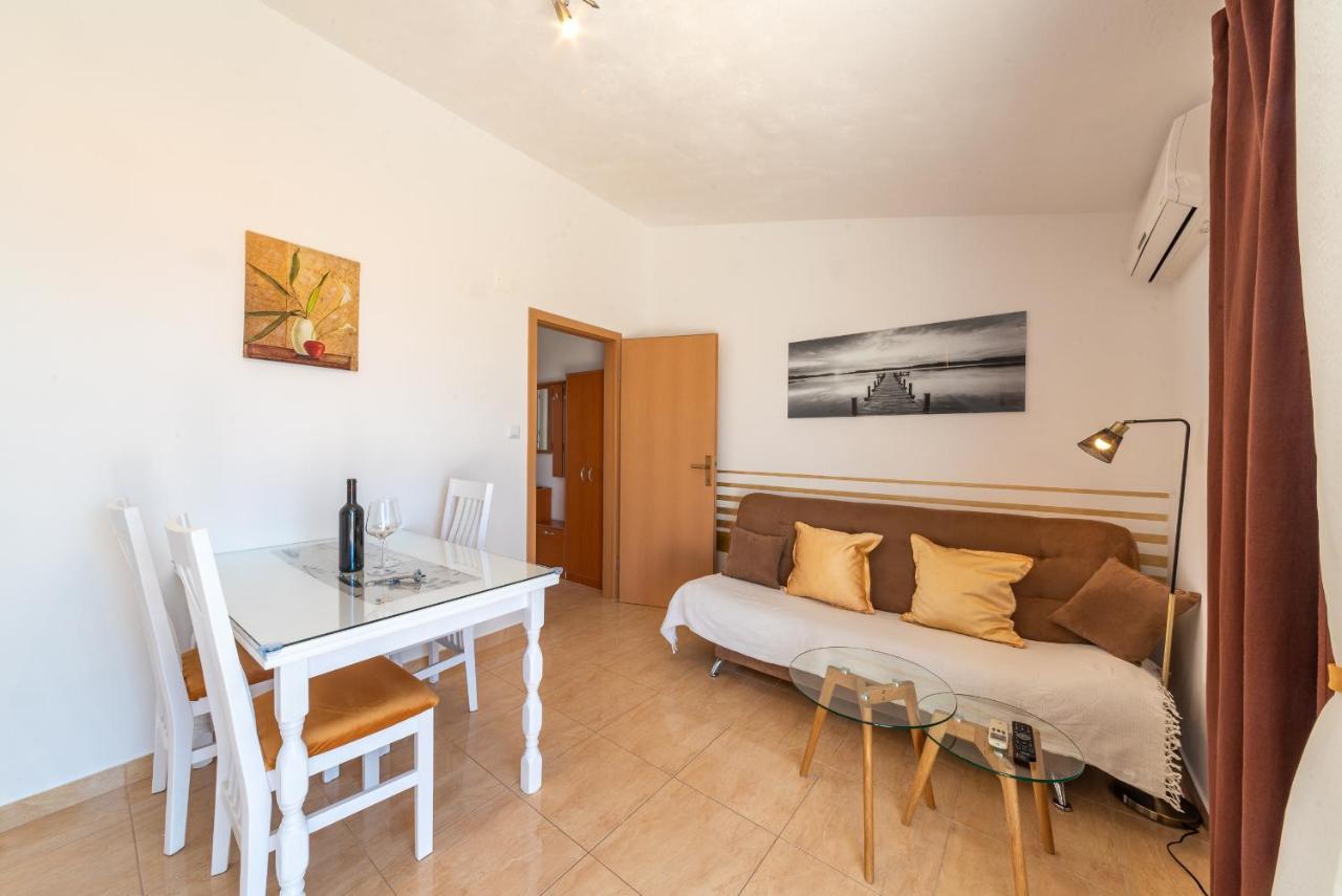 Apartments Kristian بول المظهر الخارجي الصورة
