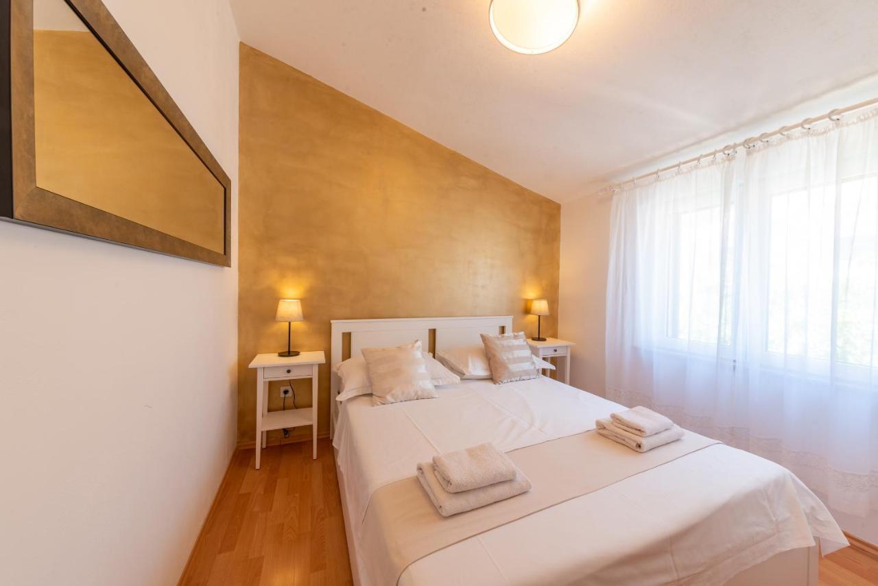 Apartments Kristian بول المظهر الخارجي الصورة