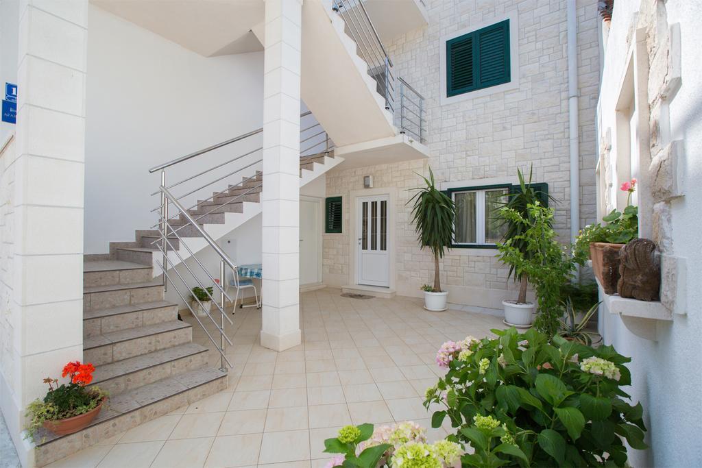 Apartments Kristian بول المظهر الخارجي الصورة