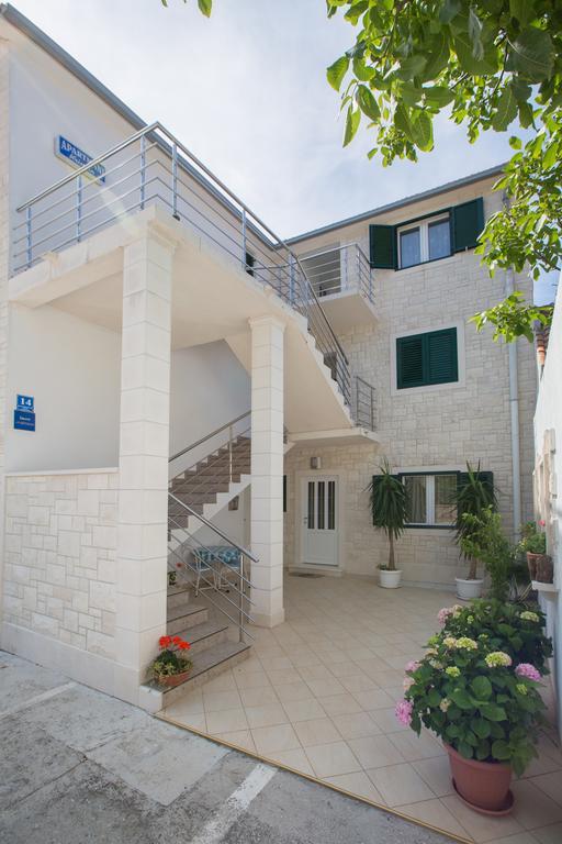 Apartments Kristian بول المظهر الخارجي الصورة